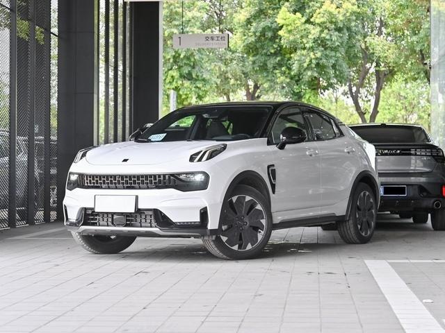 开完了领克05 PHEV，再开拿铁DHT-PHEV，发现了吉利和长城的