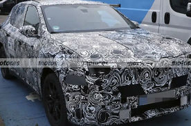 全新宝马iX1内饰曝光，延续iX3设计，或2027年发布