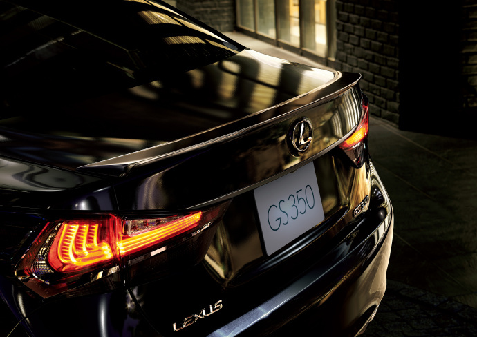 2020款雷克萨斯GS350颜值很高！