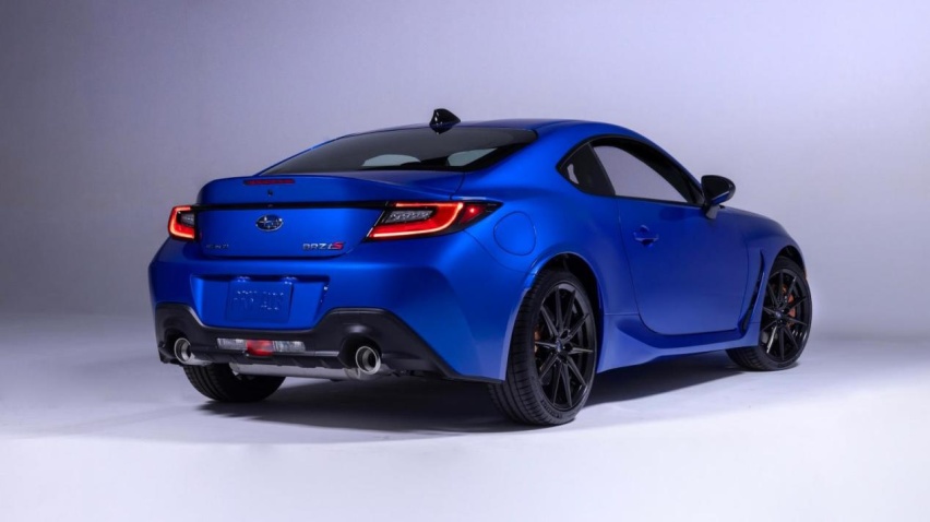 2024款斯巴鲁BRZ tS，高性能部门STi打造，Brembo金色卡