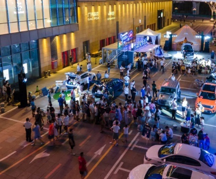 平凡之路上的不凡SUV，全新Jeep+大指挥官长春地区上市