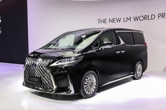雷克萨斯LM正式开售116.6-146.6万元 加价幅度惊人