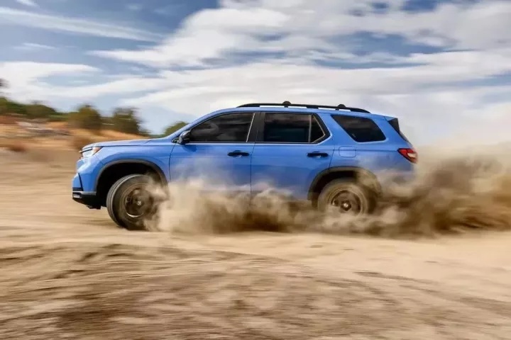 谁说本田没硬派SUV？新一代Pilot搭载3.5L V6发动机