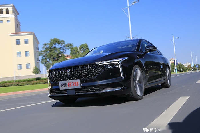 奔腾B70首试：新平台、新设计、新感觉