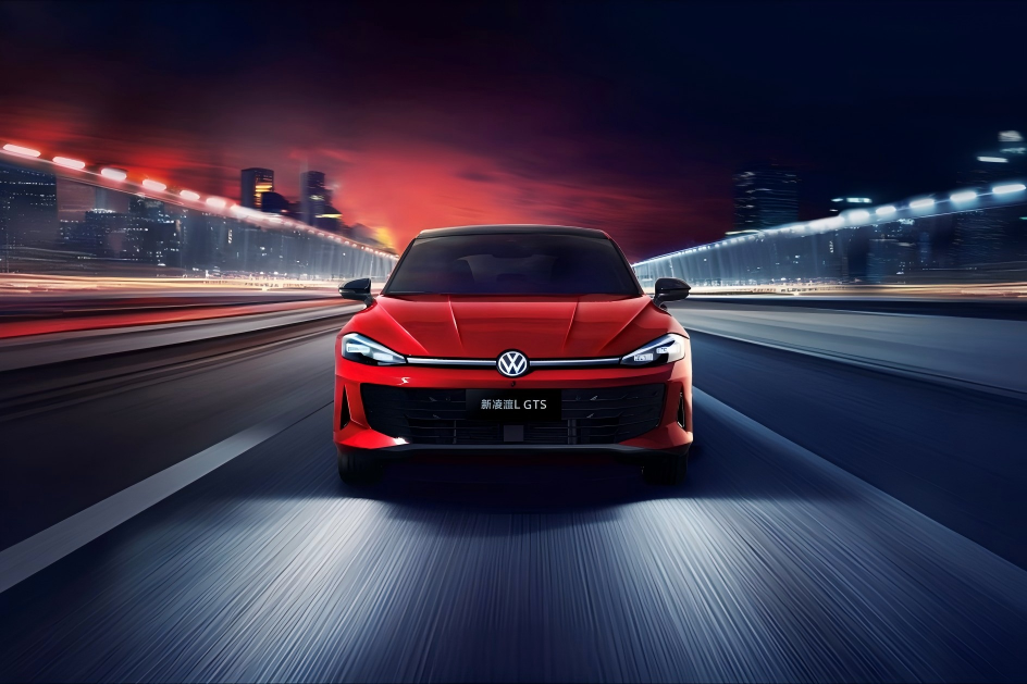 ߀�и��֣�ID.3 GTX�׼�����^� �����L GTS��·��