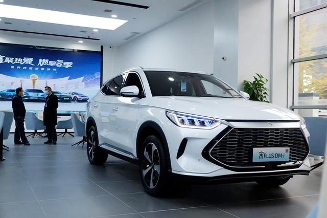 探店：看脸还是更在乎实用，车主们为什么选宋PLUS DM-i？