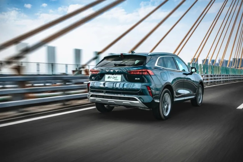 纯电204km超长续航,竞品是理想one ?试驾摩卡DHT-PHEV