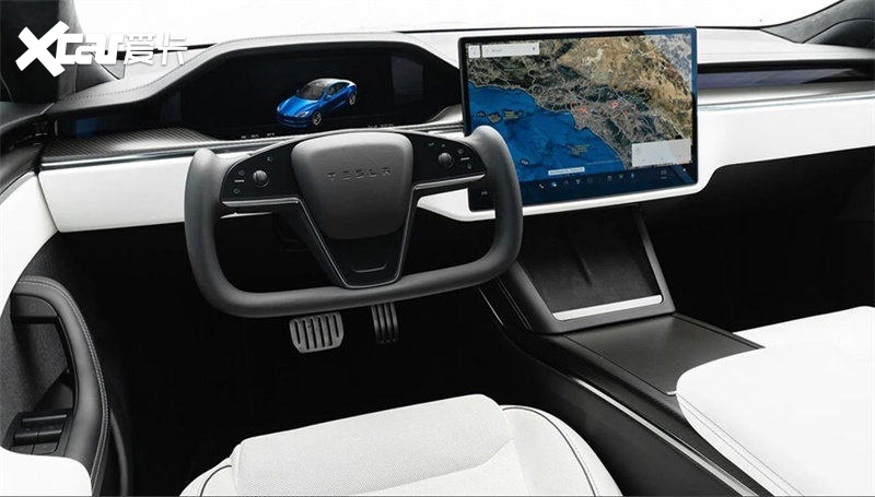 新款Model 3曝光？家族跑车同款前脸 还等啥Model Q！