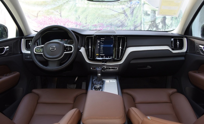 沃尔沃XC60：除了安全和舒适度，我还能给你四驱动力