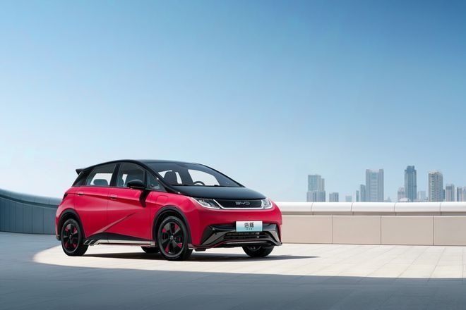 第50万辆下线、比亚迪上新海豚50万纪念版车型