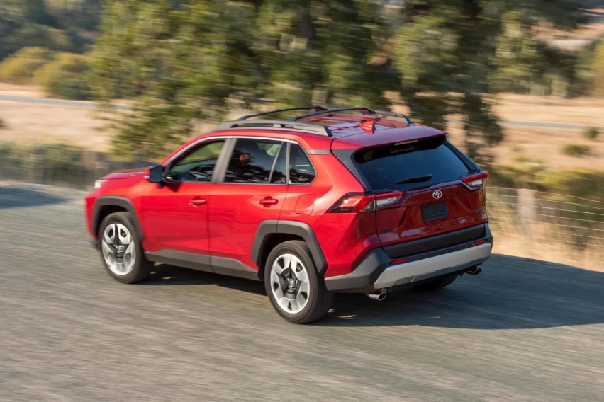 丰田又一“硬派”新作 欧版RAV4形似酷路泽 2022年欲上市