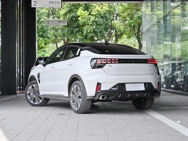 开完了领克05 PHEV，再开拿铁DHT-PHEV，发现了吉利和长城的