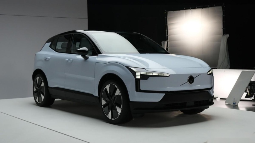 沃尔沃最小的纯电SUV，续航480km，每月养车约700元/月？