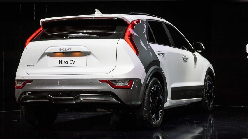 起亚全新一代Niro发布 中文名极睿，定位紧凑型SUV，造型打几分？