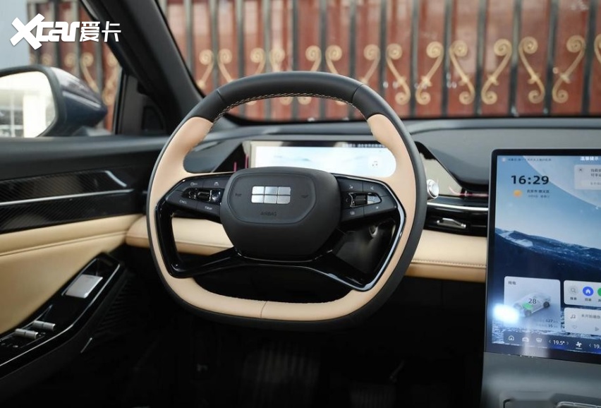 10多万的插混车，银河L6现金优惠8000元，合不合适动态试驾给你答案