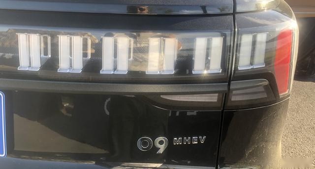 那么多人喜欢领克09MHEV 是因为数据诱惑 还是它能给到想要的生活