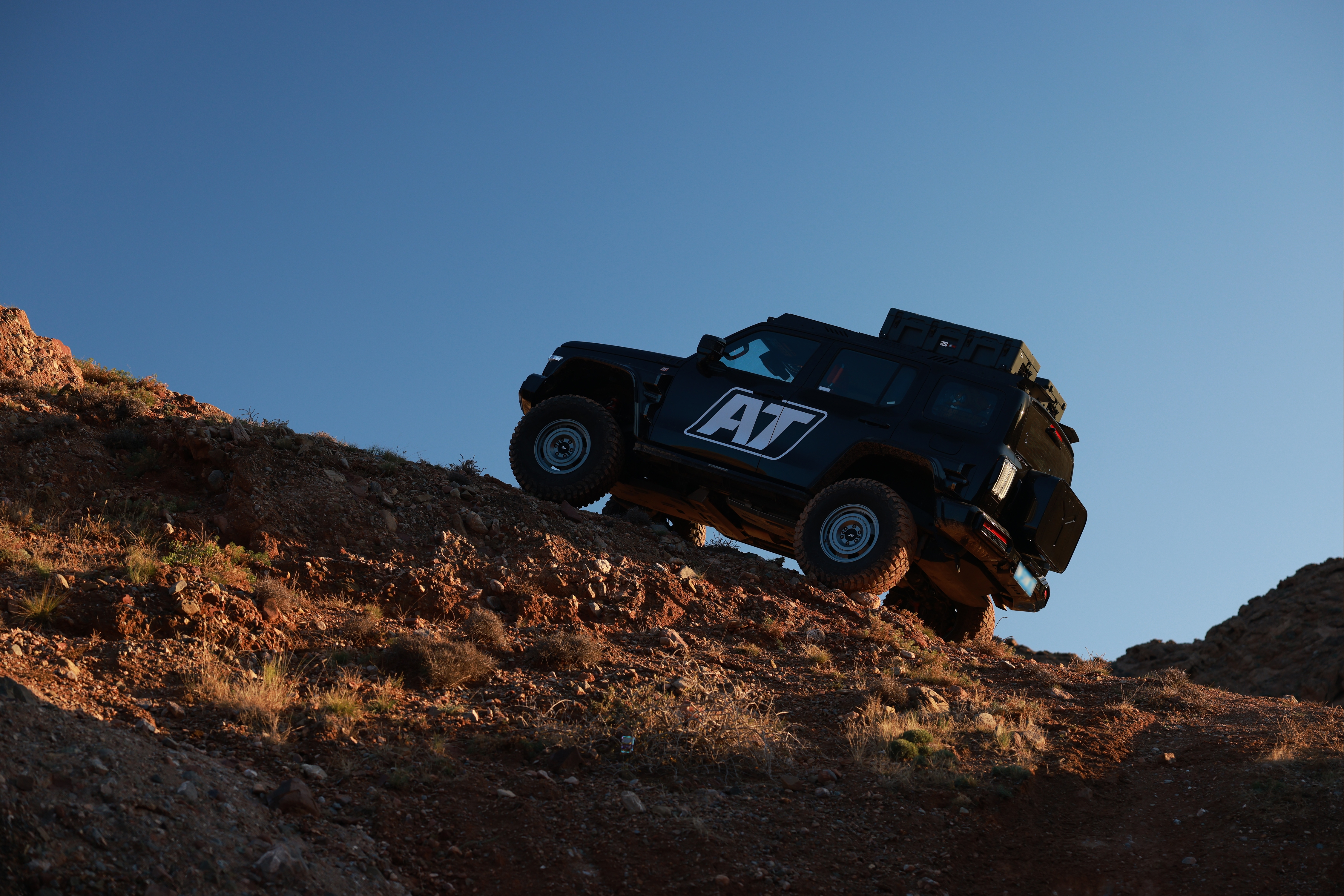 Lf 4.0T V8ҪHָһסԽҰĲHi4-Z