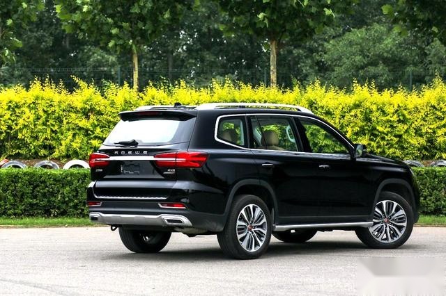 轴距2.85米的国产SUV!上汽荣威RX8哪款值得买?