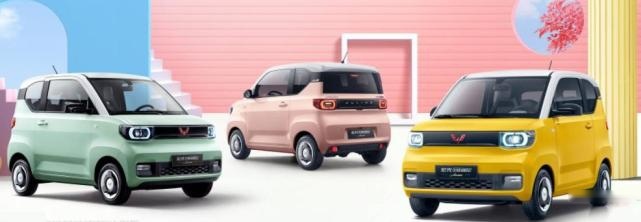 宏光mini ev再出新玩法！敞篷版车型亮相上海车展！