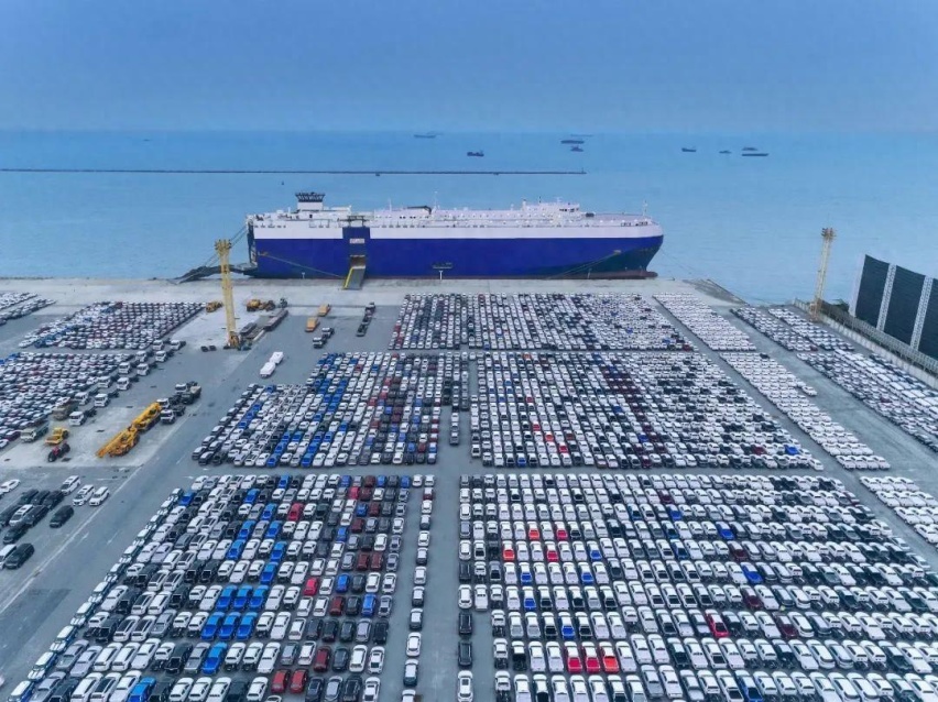 电车时代来临！中国新能源汽车7月渗透率破50%，超越燃油车