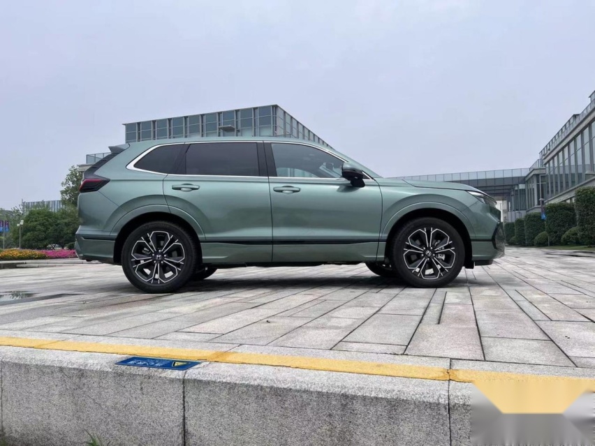 不止是颜控，好开好乘好省，试驾全新一代皓影e:PHEV