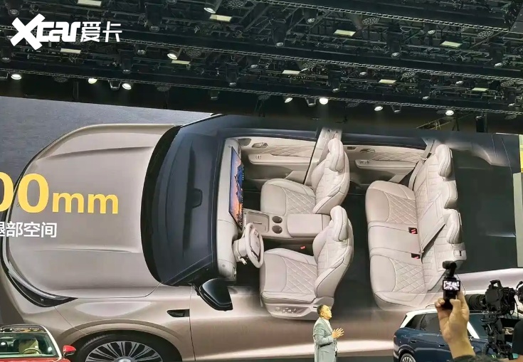 覆盖多个价格区间，比亚迪5款新车登陆成都车展，有你喜欢的吗？