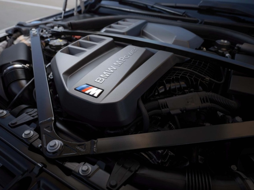 新BMW M4：赛道基因，M专属性能美学，尽展高性能运动王者风范