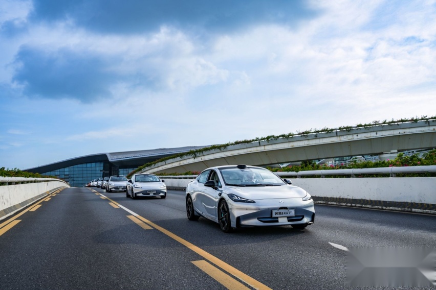 中国第20000000台新能源汽车——埃安昊铂GT正式上市