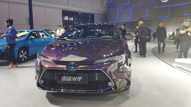 上海车展:广汽丰田雷凌双擎实车