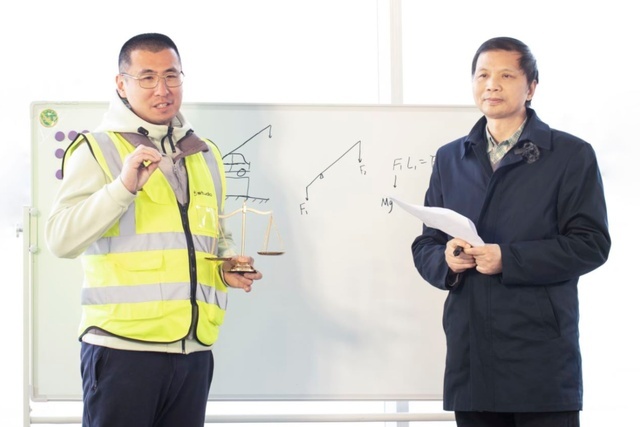 化身阿基米德支点，原来奇瑞小蚂蚁如此强大