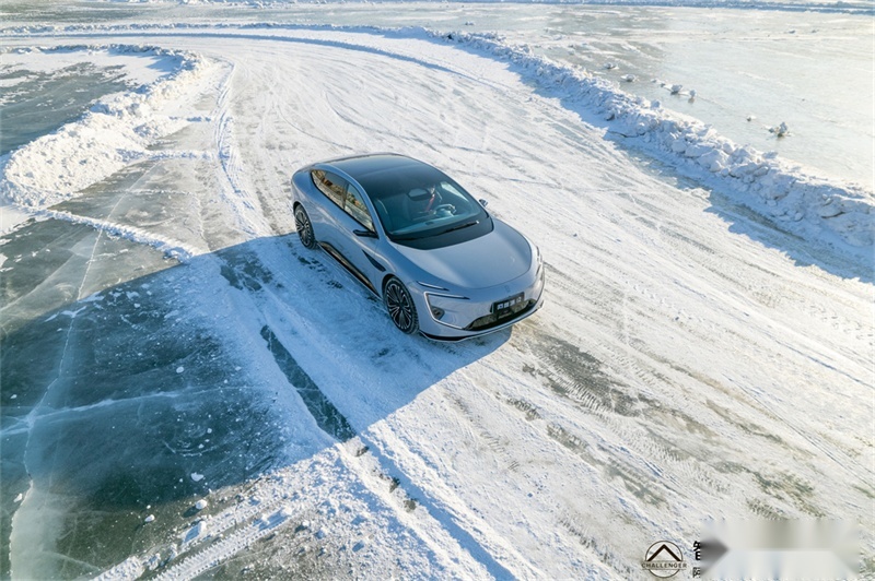 智无界 行无疆 与阿维塔起舞林海雪原