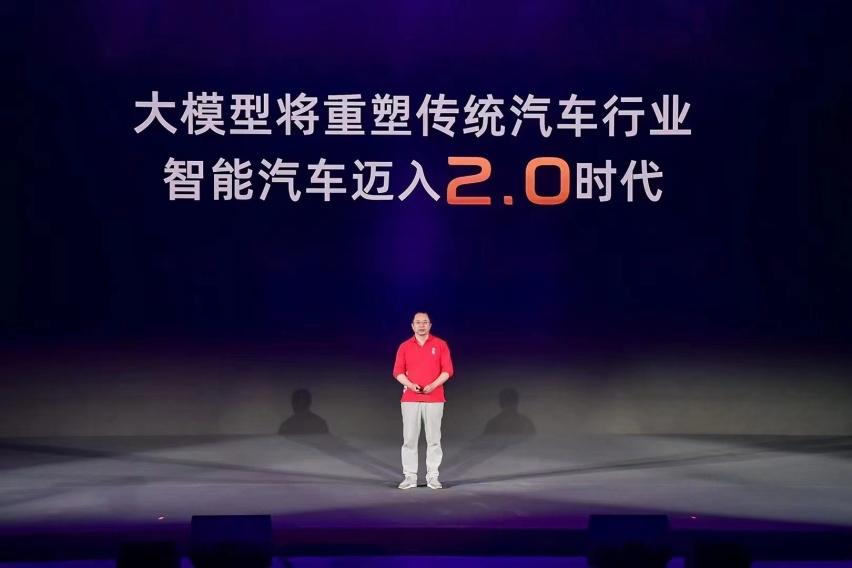 增程SUV哪吒L有何不同？全球纯电续航最长的增程车型，售价12.99万