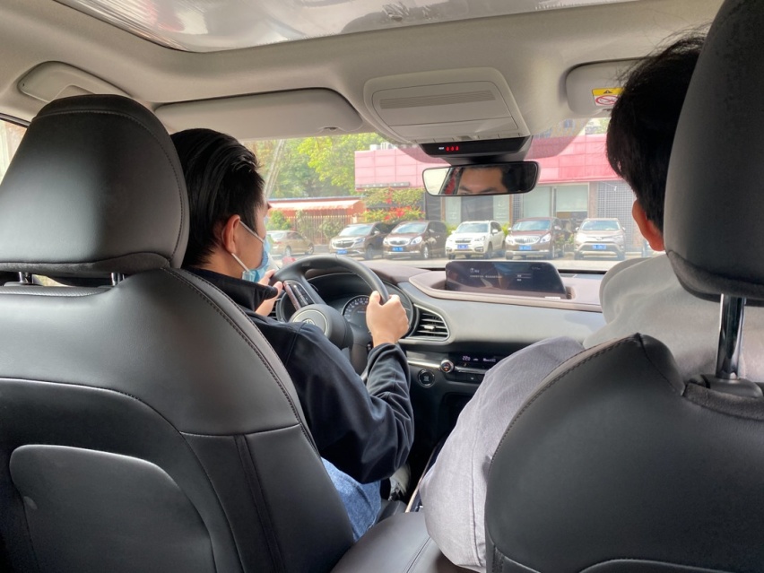 优惠1.5万/等车30天 这帅到炸裂的10万级轿车 超值！