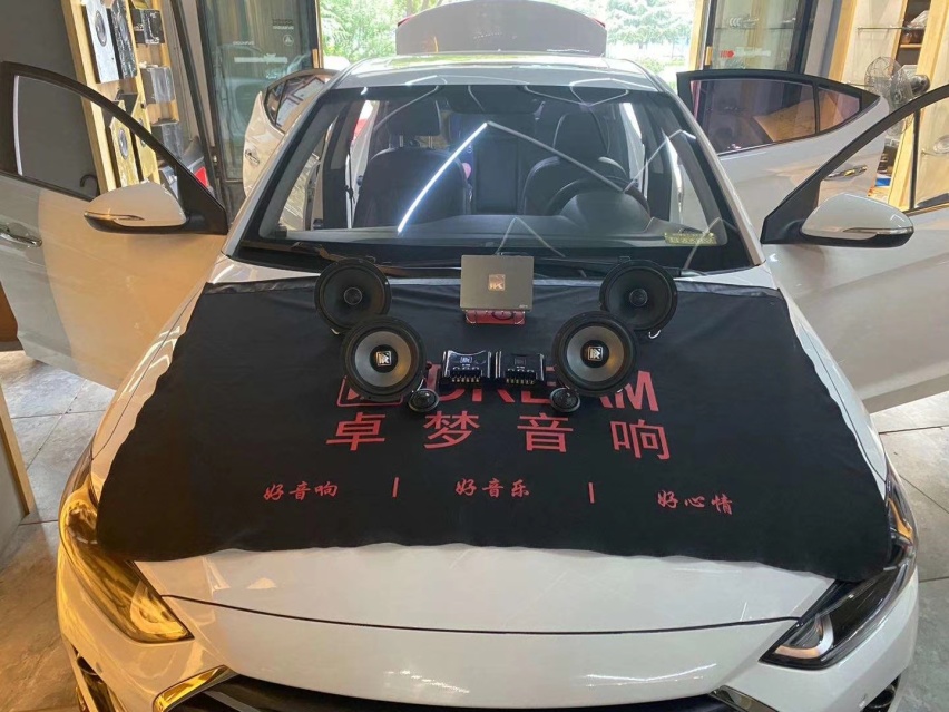 济南77现代领动汽车音响改装卓梦D165II两分频喇叭