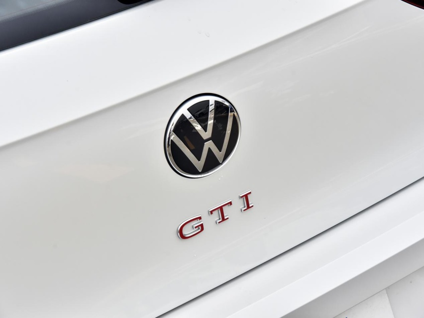 比GTI便宜、还比GTI强，20万元性能车你选谁？