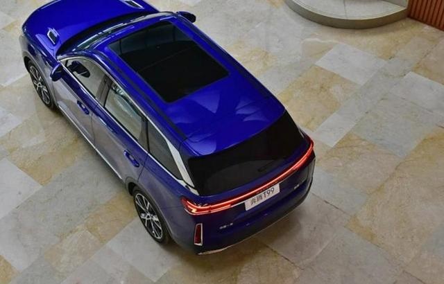 又一款国产中大型SUV，内饰媲美奔驰，15万会卖疯？