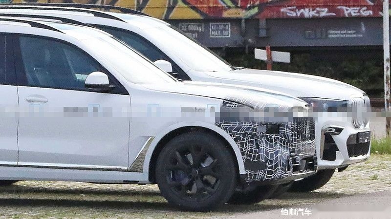 bmw-x7-spy-photos (2).jpg