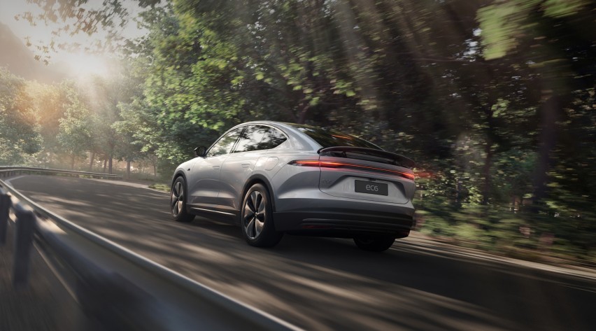挑战特斯拉Model Y 标配女王副驾主打舒适 蔚来全新EC6上市