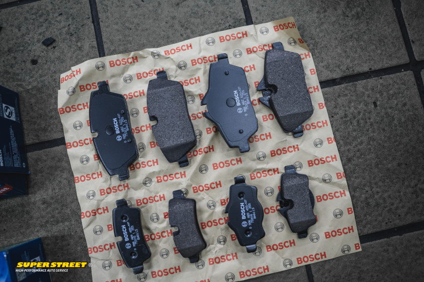 MINI ONE更换博世刹车盘片泰明顿刹车盘