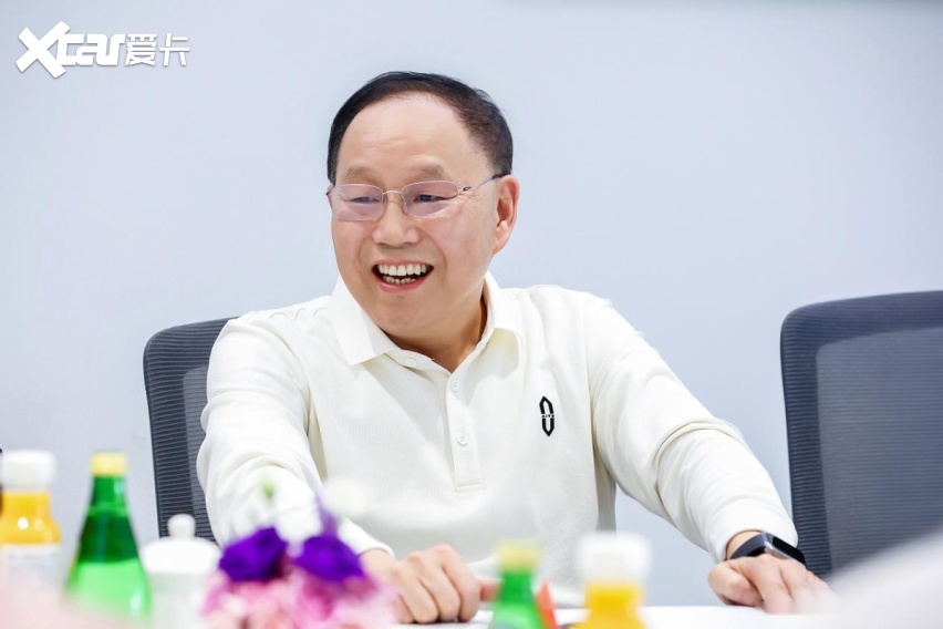 赛力斯张兴海：安全是最大的豪华，在五高标准中是第一层级