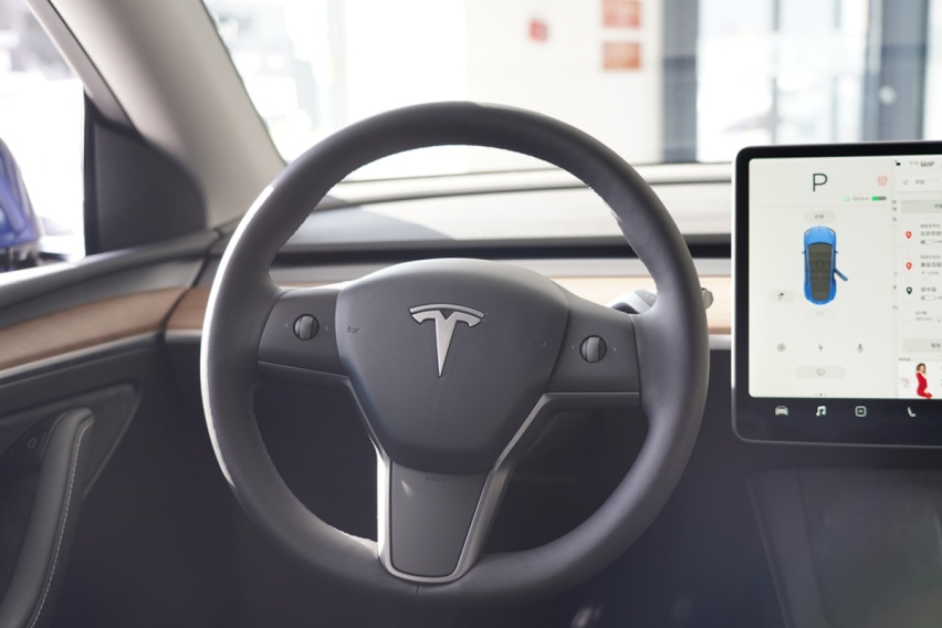 价格之外仍有亮点可说 到店体验国产特斯拉Model Y