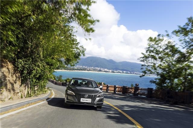 油车也敢拼续航？带T家轿一箱油跑1000km，它完成挑战