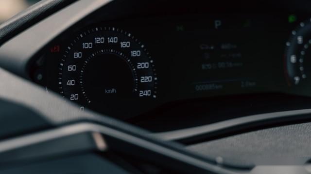 试驾标致新408：11万就能买到1.6T+6AT，这套动力够好开么？