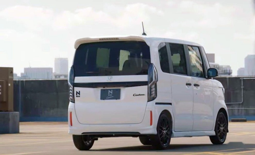 更适宜买菜接娃的MPV小车，N-BOX的特别版，本田版的“五菱宏光”！