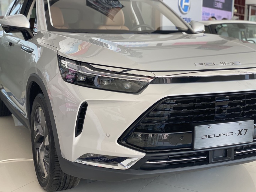 “通吃”德系的BEIJING X7 像路虎又像奔驰 居然价格