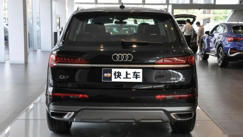 同门较量，奥迪Q6对比奥迪Q7，谁才是妥妥六边形战士？