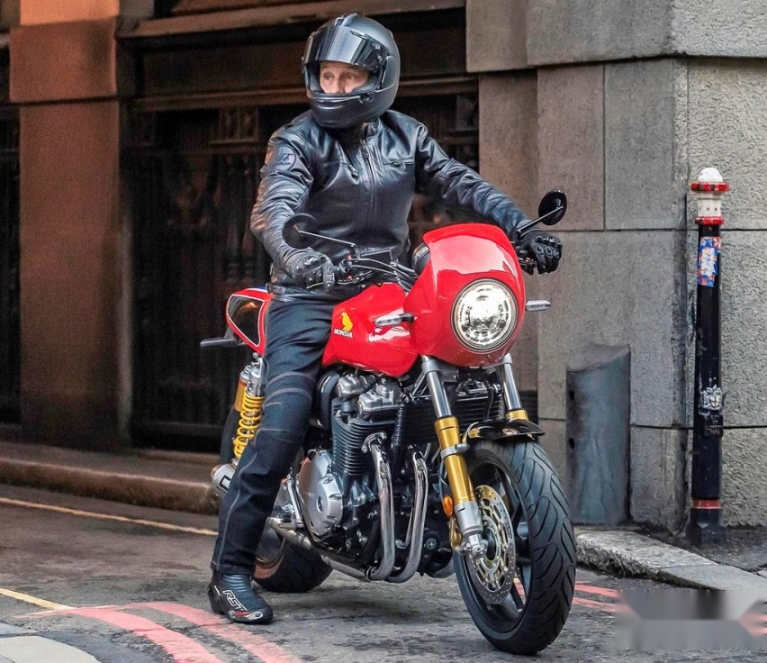 本田CB1100 RS 5Four限量发售15,554英镑