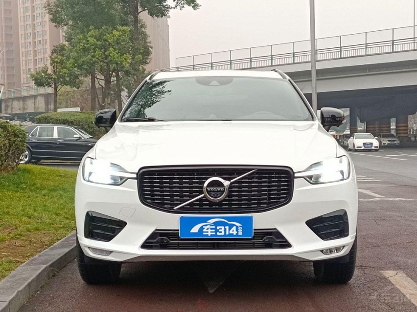 沃尔沃XC60对比凯迪拉克XT5 更推荐后者