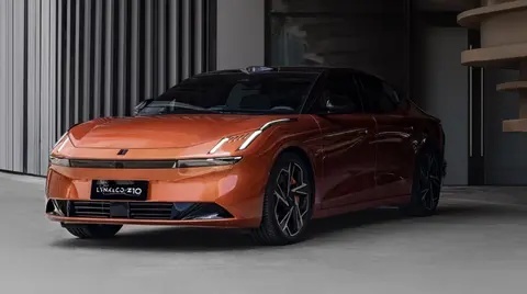 【E汽车】领克Z10加推四驱次顶配车型，售22.98万
