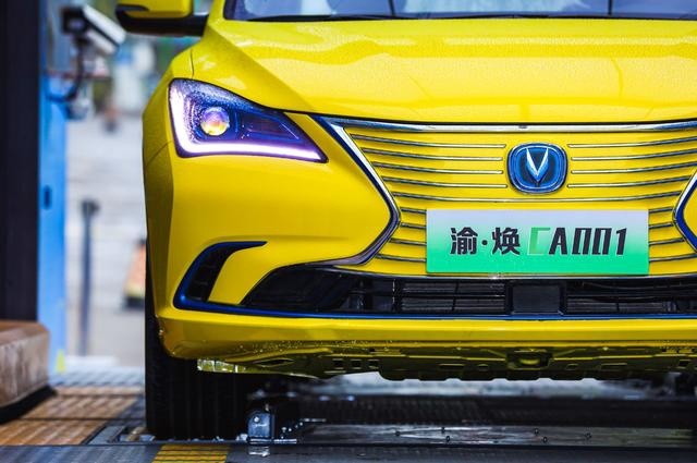 30秒即0K！换电示范站运行，长安新能源直击纯电“痛点”